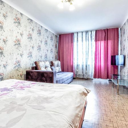433 Lighthouse Apartments Arbat - Traveler'S Choice Almaty Luaran gambar